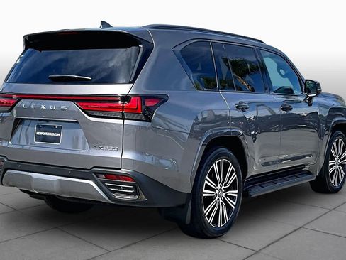 Used 2024 Lexus LX 600 4WD w/ Appearance Package image 12