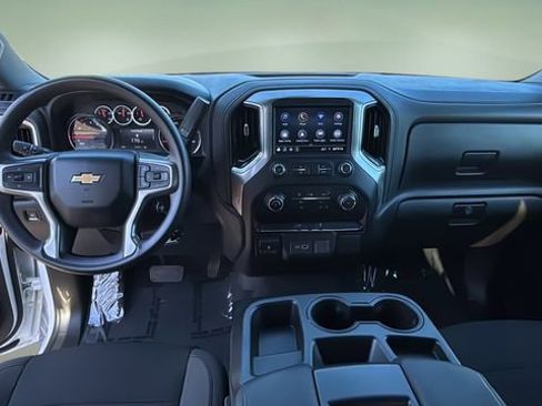 Used 2022 Chevrolet Silverado 2500 LT image 16