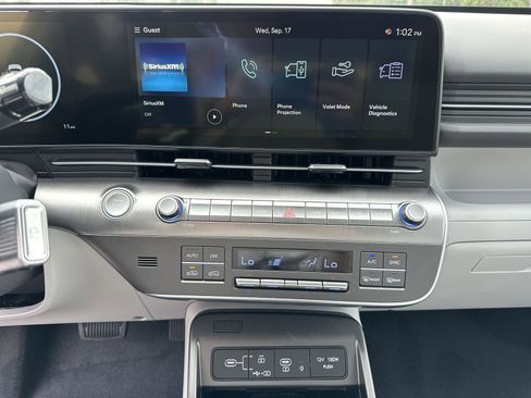 New 2026 Hyundai Kona SEL Premium image 18