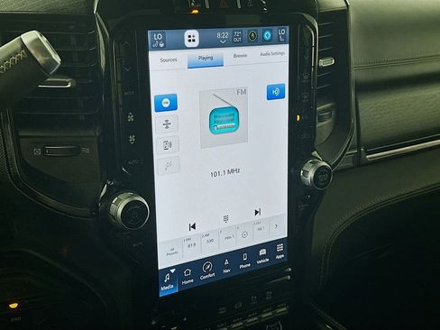 Used 2024 RAM 3500 Limited image 17