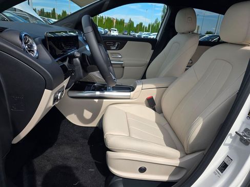 New 2026 Mercedes-Benz GLA 250 4MATIC image 13