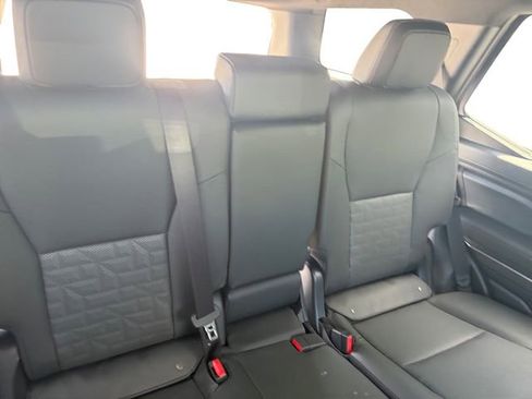 New 2026 Toyota 4Runner TRD Off-Road Premium AWD/4WD image 18