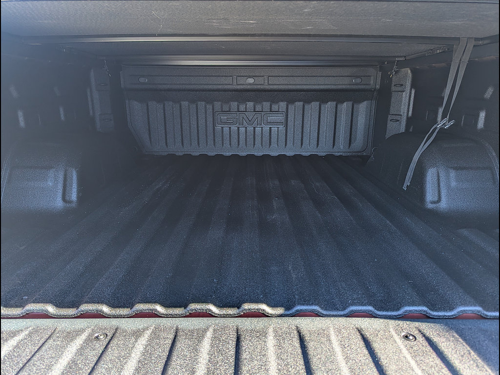 Used 2020 GMC Sierra 1500 Elevation w/ Elevation Value Package AWD/4WD image 14