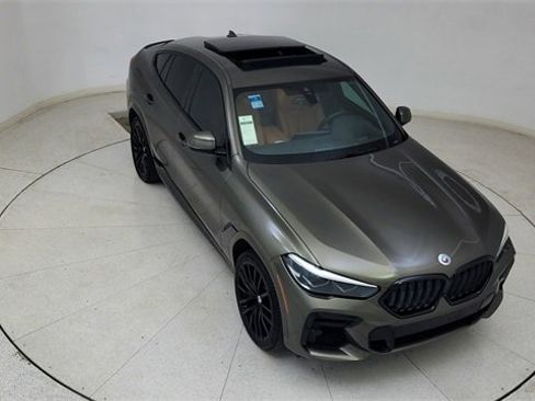 Used 2022 BMW X6 M50i w/ Premium Package image 80