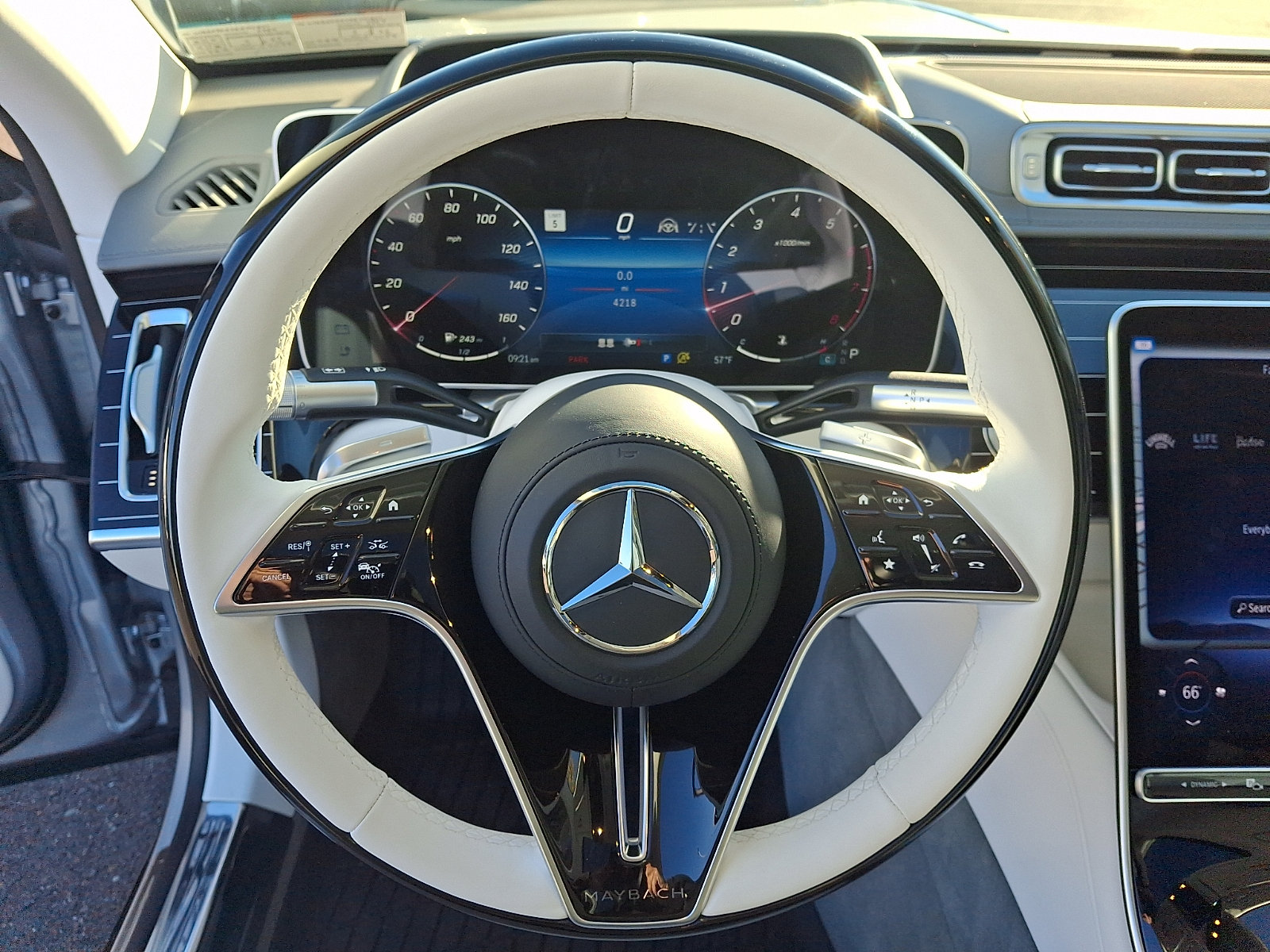 Used 2024 Mercedes-Benz Maybach S 680 4MATIC image 19