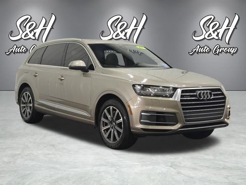 Used 2017 Audi Q7 3.0T Prestige AWD/4WD image 2