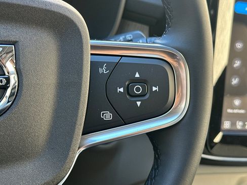 New 2026 Volvo XC40 B5 Plus w/ Protection Package Premier image 28