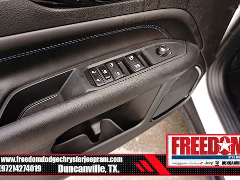 New 2026 Jeep Compass Latitude image 40