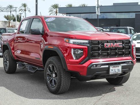 Used 2024 GMC Canyon Elevation w/ Elevation Premium Package RWD image 3
