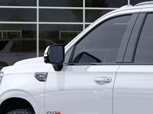 New 2026 GMC Yukon XL AT4 w/ AT4 Premium Plus Package AWD/4WD image 12