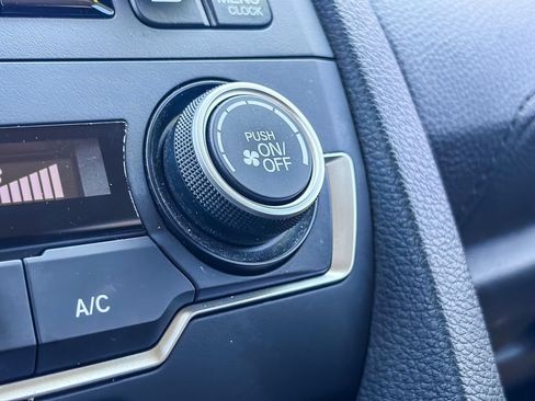 Used 2019 Honda Civic LX image 26