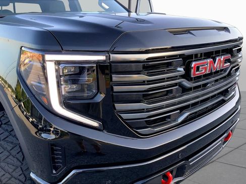 Used 2026 GMC Sierra 1500 AT4 w/ AT4 Premium Package AWD/4WD image 29