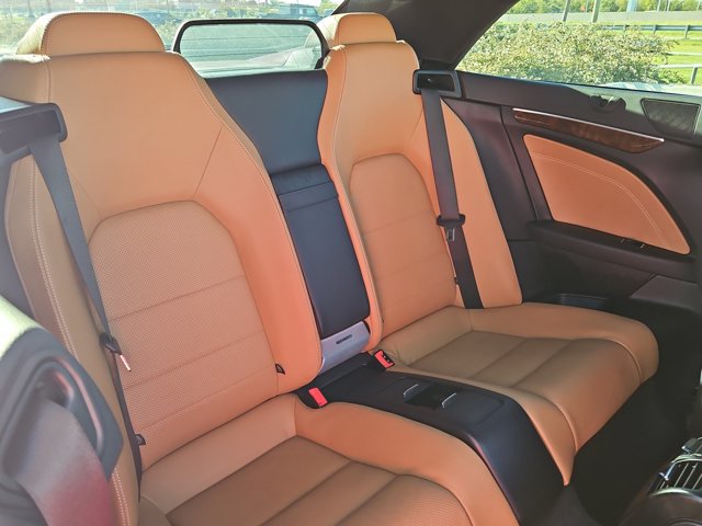 Used 2016 Mercedes-Benz E 550 Cabriolet image 20