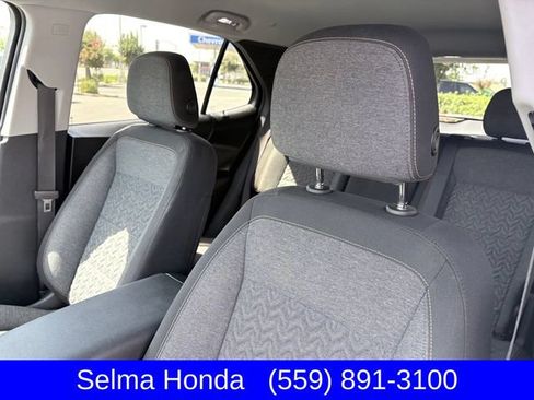 Used 2023 Chevrolet Equinox LT FWD image 11
