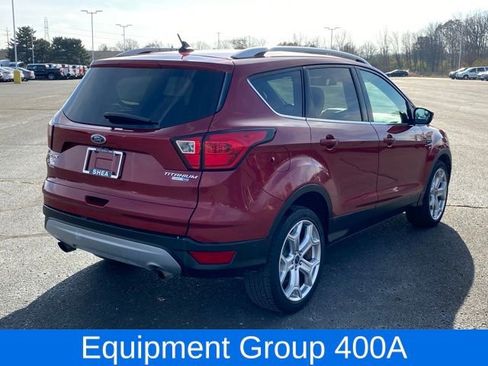 Used 2019 Ford Escape Titanium image 3