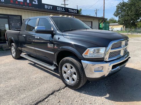 Used 2016 RAM 2500 Laramie w/ Convenience Group image 4