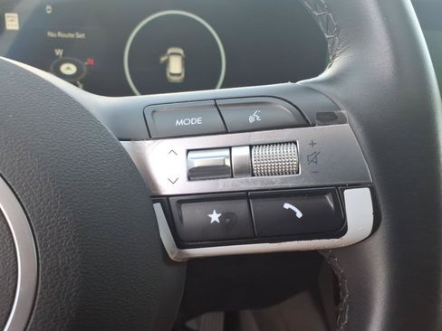Certified 2025 Hyundai Tucson SEL AWD/4WD image 29