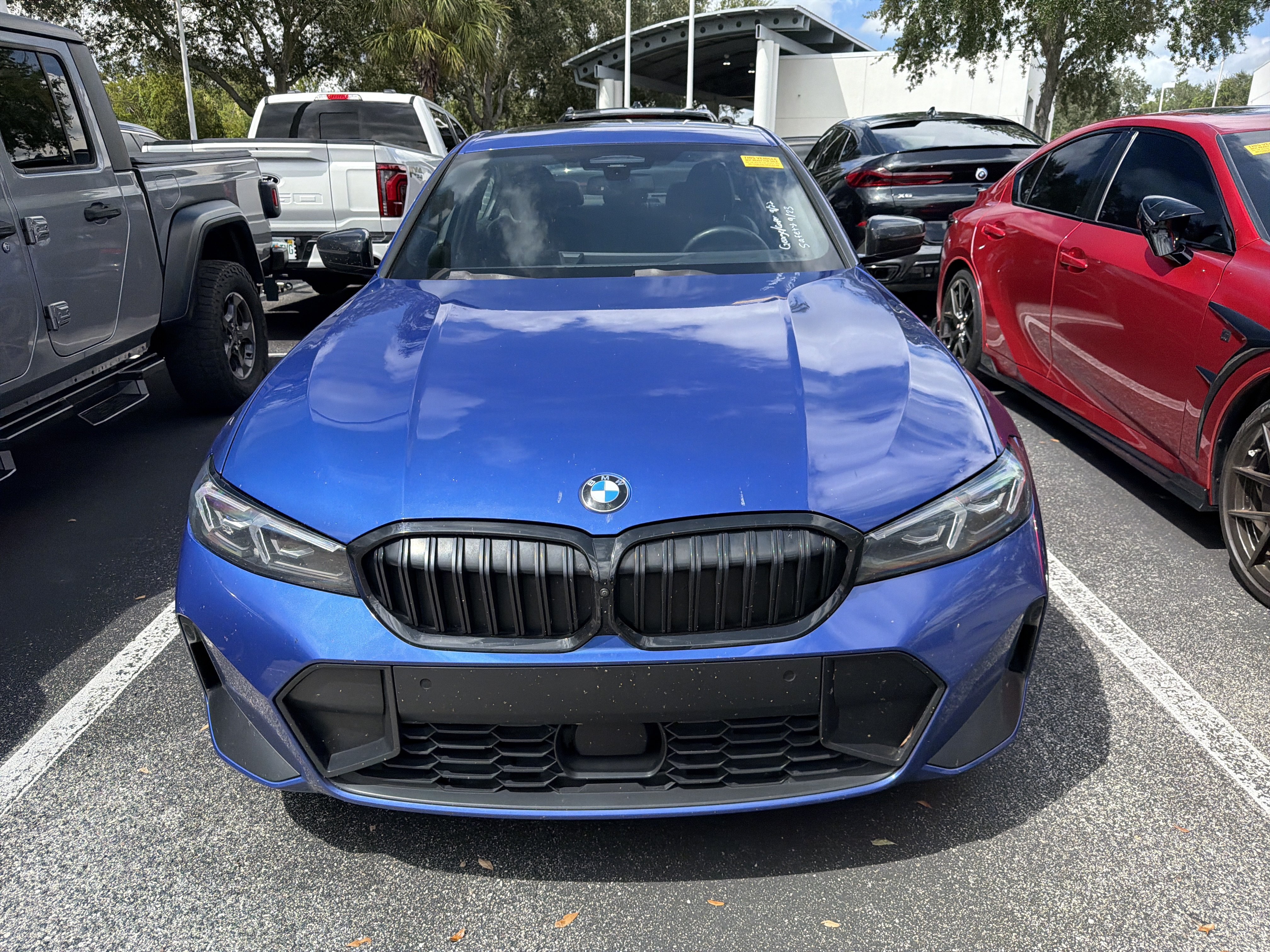 Used 2023 BMW 330i Sedan w/ M Sport Package RWD image 2