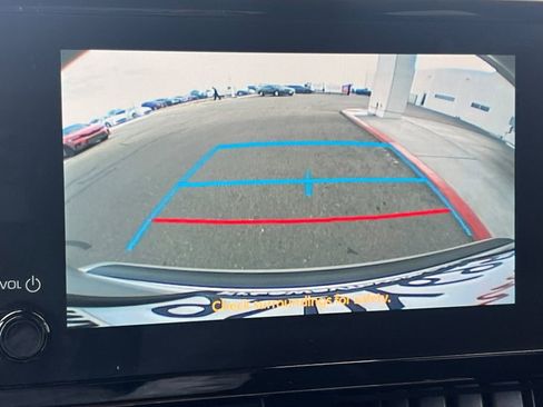 Certified 2025 Toyota Corolla SE image 21