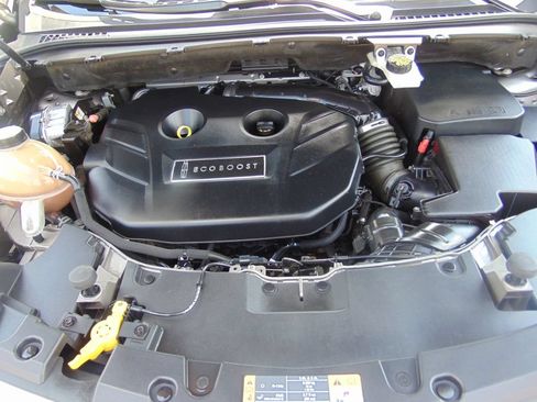 Used 2017 Lincoln MKC Select AWD/4WD image 28