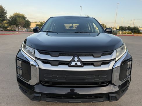 Used 2020 Mitsubishi Outlander Sport ES FWD image 2
