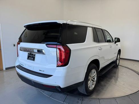 Used 2024 GMC Yukon SLT w/ SLT Luxury Package image 31