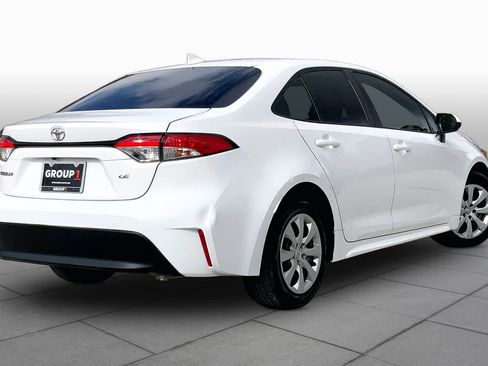 Used 2024 Toyota Corolla LE FWD image 13