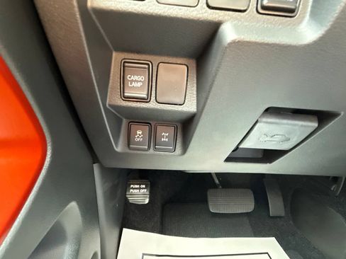 New 2026 Nissan Frontier PRO-4X w/ Pro-4x Convenience Package AWD/4WD image 18