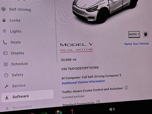 Used 2023 Tesla Model Y Performance AWD/4WD image 17