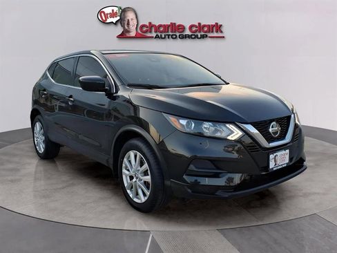 Used 2021 Nissan Rogue Sport S image 7