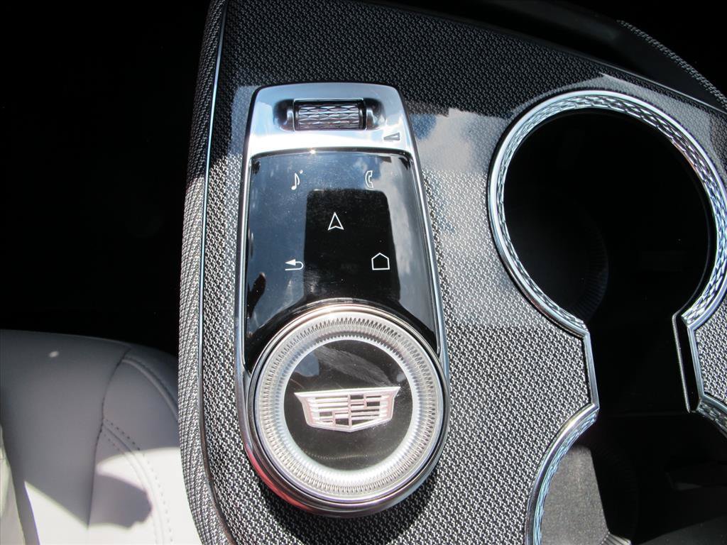 New 2027 Cadillac Optiq Sport RWD image 17