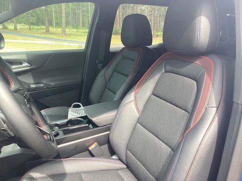 New 2026 Chevrolet Equinox RS w/ Safety and Technology Package FWD image 13