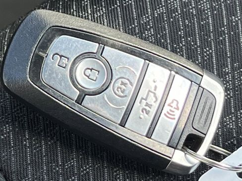 Certified 2022 Ford F150 XLT w/ Equipment Group 302A High image 34