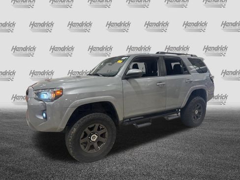 Used 2021 Toyota 4Runner Trail Special Edition AWD/4WD image 3