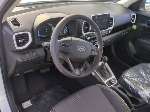New 2026 Hyundai Venue SEL image 12