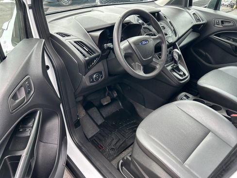 Certified 2018 Ford Transit Connect XL image 3
