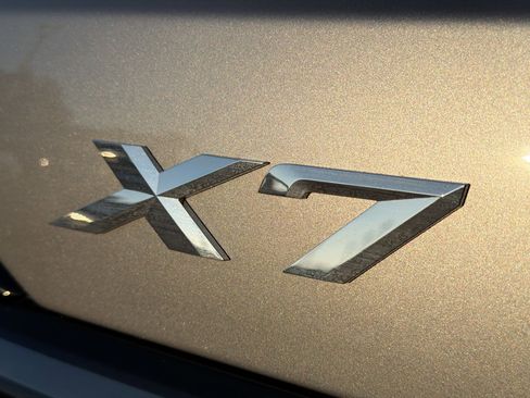 New 2026 BMW X7 xDrive40i w/ M Sport Package image 11