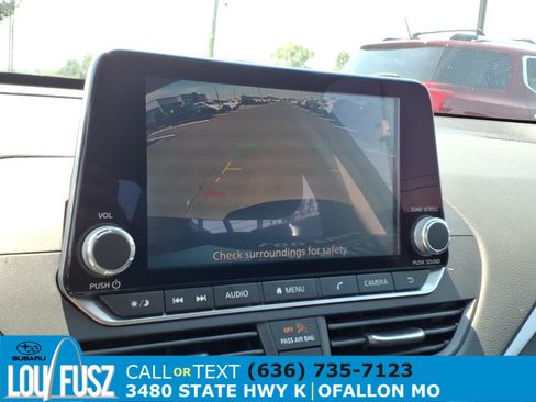 Used 2021 Nissan Altima 2.5 SV FWD image 13