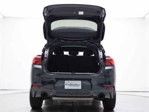 Used 2022 BMW X2 M35i image 5