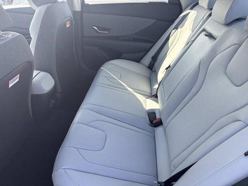 New 2026 Hyundai Elantra Limited image 7