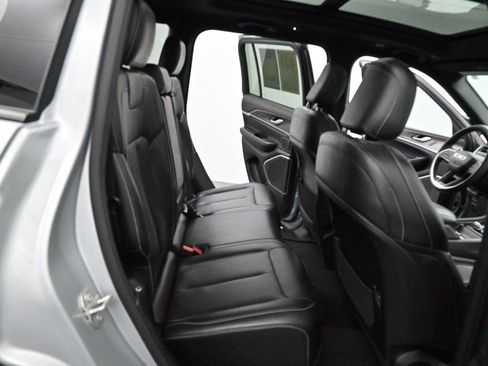Used 2024 Jeep Grand Cherokee Limited 4xe AWD/4WD image 37