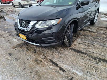 Used 2018 Nissan Rogue SV