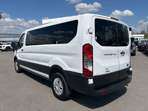 Used 2023 Ford Transit 350 XLT RWD image 3