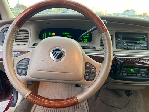 Used 2004 Mercury Grand Marquis LS image 27