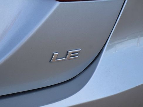 Used 2021 Toyota Camry LE FWD image 8