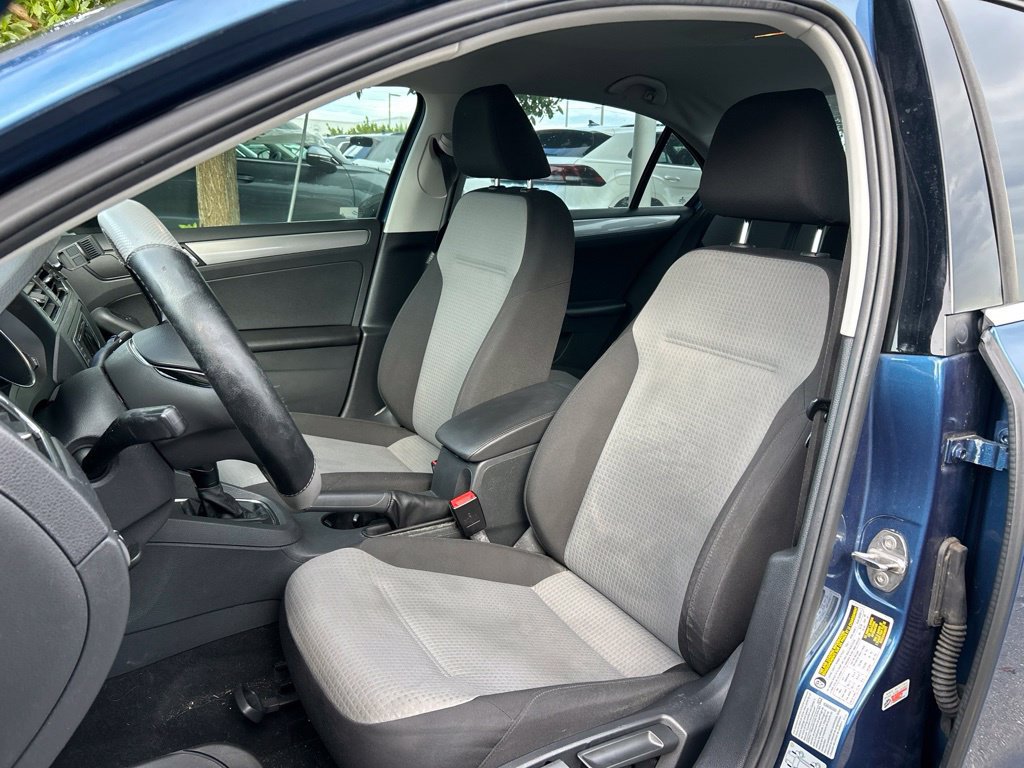 Used 2017 Volkswagen Jetta S FWD image 18