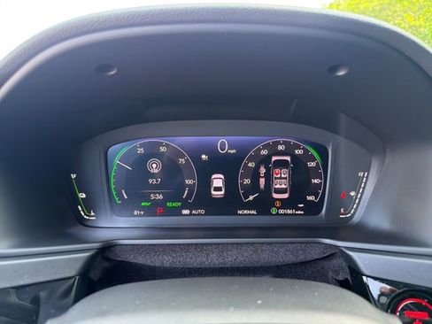 Used 2025 Honda Accord Sport image 18