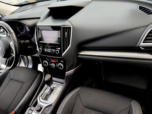 Used 2020 Subaru Forester Premium image 28