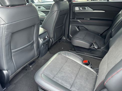 New 2026 Ford Explorer ST w/ Sun And Sound Package image 13