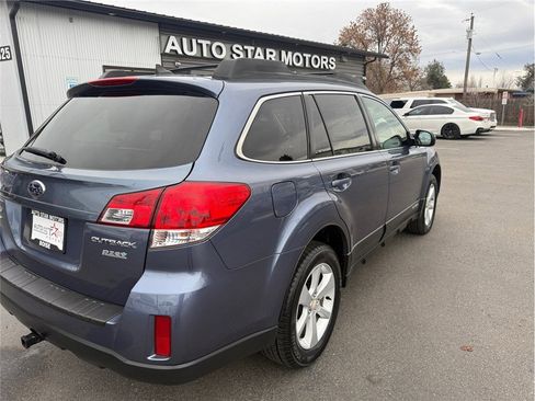 Used 2014 Subaru Outback 2.5i Premium image 41